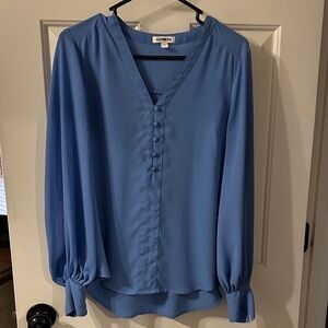 Express vneck blouse with bishop sleeves and decorative buttons, medium